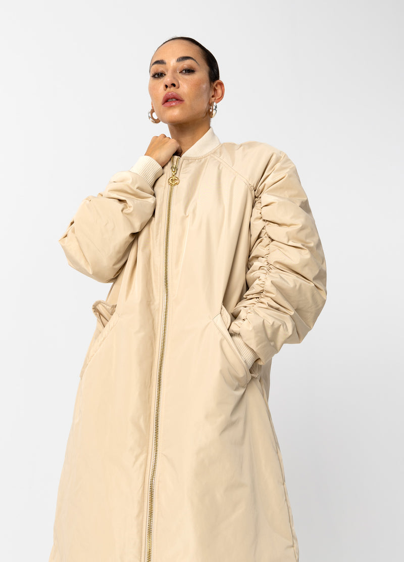 Coster Copenhagen BOMBERJACKE Outerwear Creme - 241