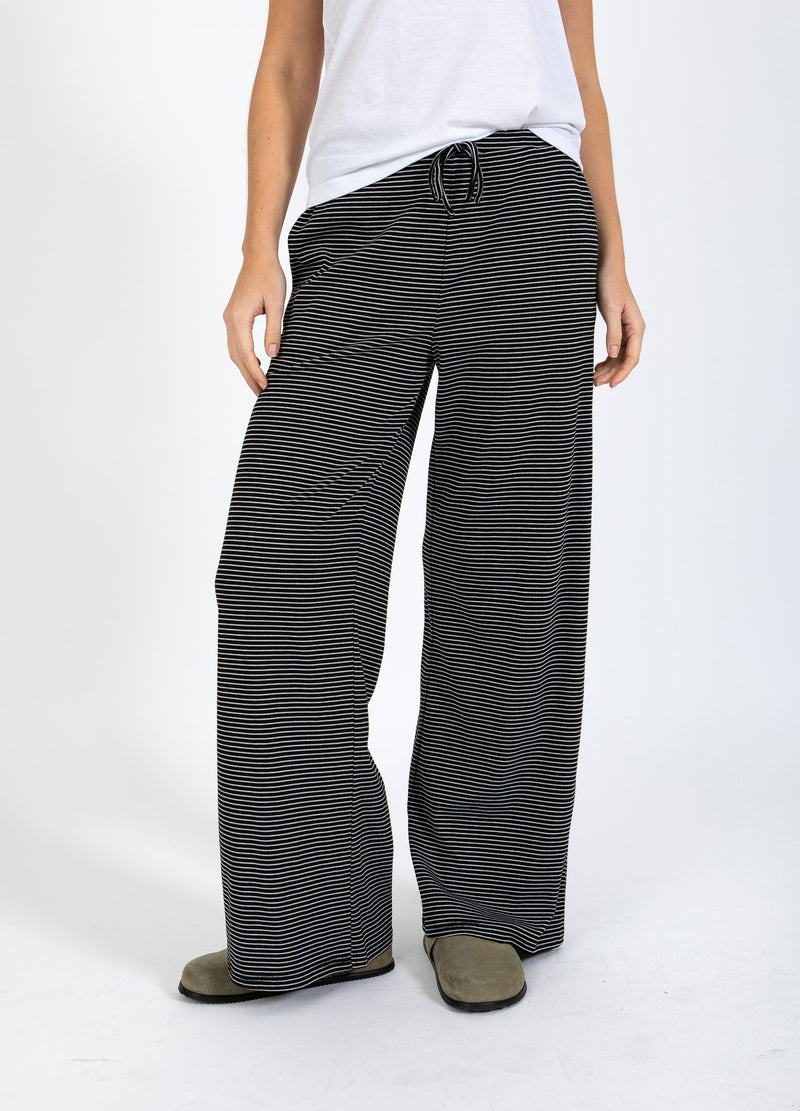 CC Heart CC HEART ELYSE LOCKERE JERSEYHOSE Pants Black/white stripe - 102