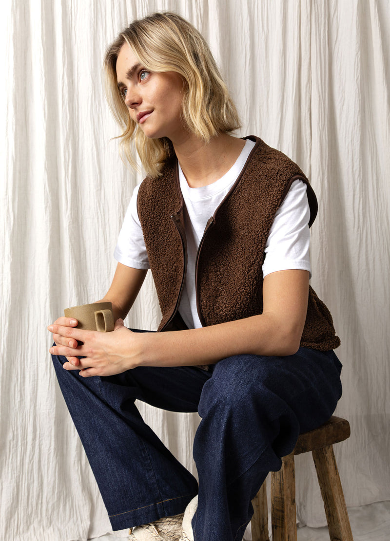 CC Heart CC HEART JAMIE FLEECE WESTE Vest Chocolate brown - 349