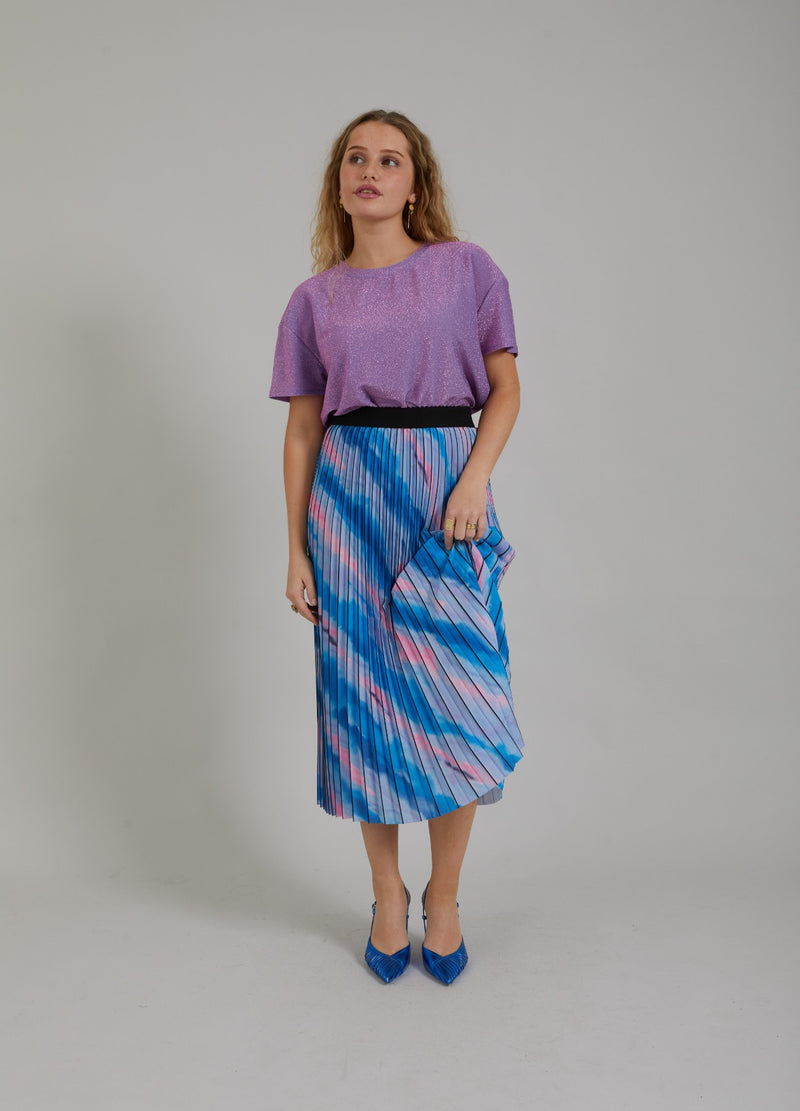 Coster Copenhagen FALTENROCK MIT VERBLASSTEM STREIFENDRUCK Skirt Faded stripe print blue - 509