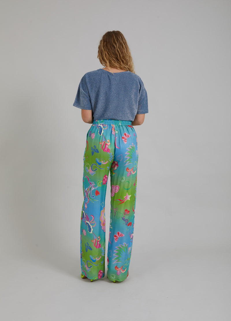 Coster Copenhagen HOSE MIT SPIEL AUF DRUCK - SILLE FIT Pants Game on print - 901