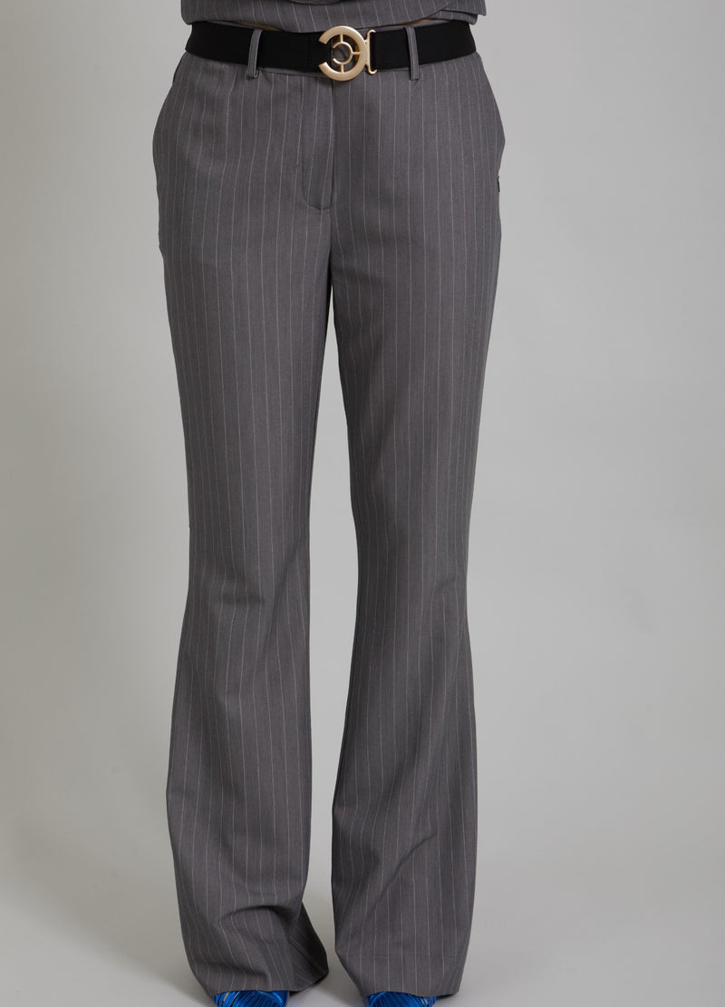 Coster Copenhagen HOSE MIT STIEFELSCHNITT - LUCIA FIT Pants Grey pinstripe - 161