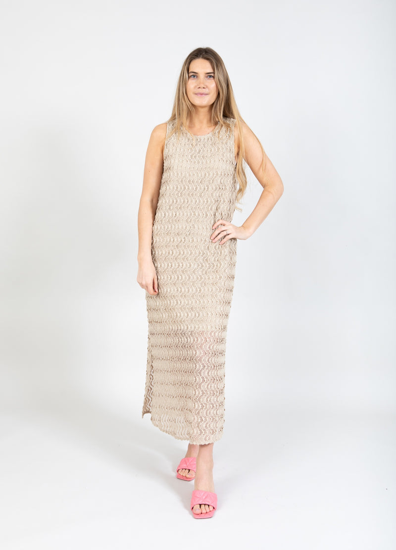 Coster Copenhagen KLEID MIT STRUKTUR UND SCHLITZ Dress Sand - 310