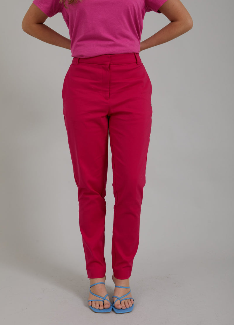 Coster Copenhagen KONISCH ZULAUFENDE HOSE - STELLA FIT Pants Raspberry pink - 648