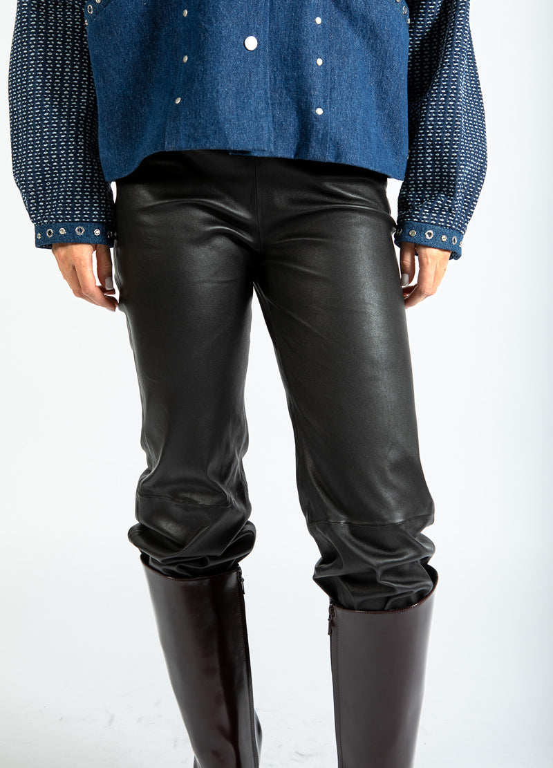 Coster Copenhagen LANGE LEDERLEGGINGS - MYNTE PASSFORM Pants Black - 100