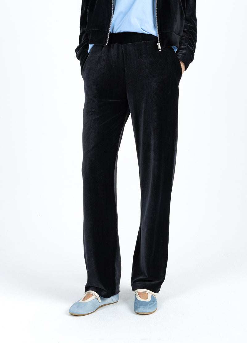 Coster Copenhagen SAMTHOSE - SILLE FIT Pants Black - 100