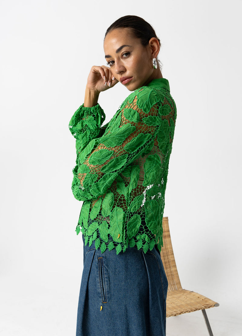 Coster Copenhagen SPITZENBLUSE Shirt/Blouse Lush green - 444
