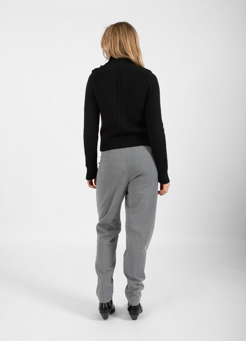 Coster Copenhagen STRICK MIT HOHEM KRAGEN UND KNÖPFEN Knitwear Black - 100