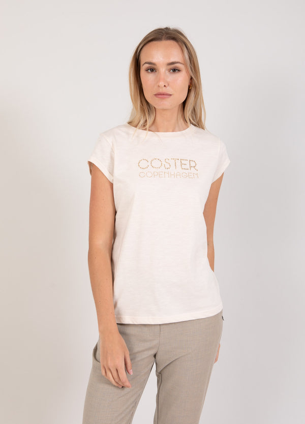 Coster Copenhagen T - SHIRT MIT COSTER-LOGO IN NIETEN - KAPPENÄRMEL T-Shirt Creme - 241
