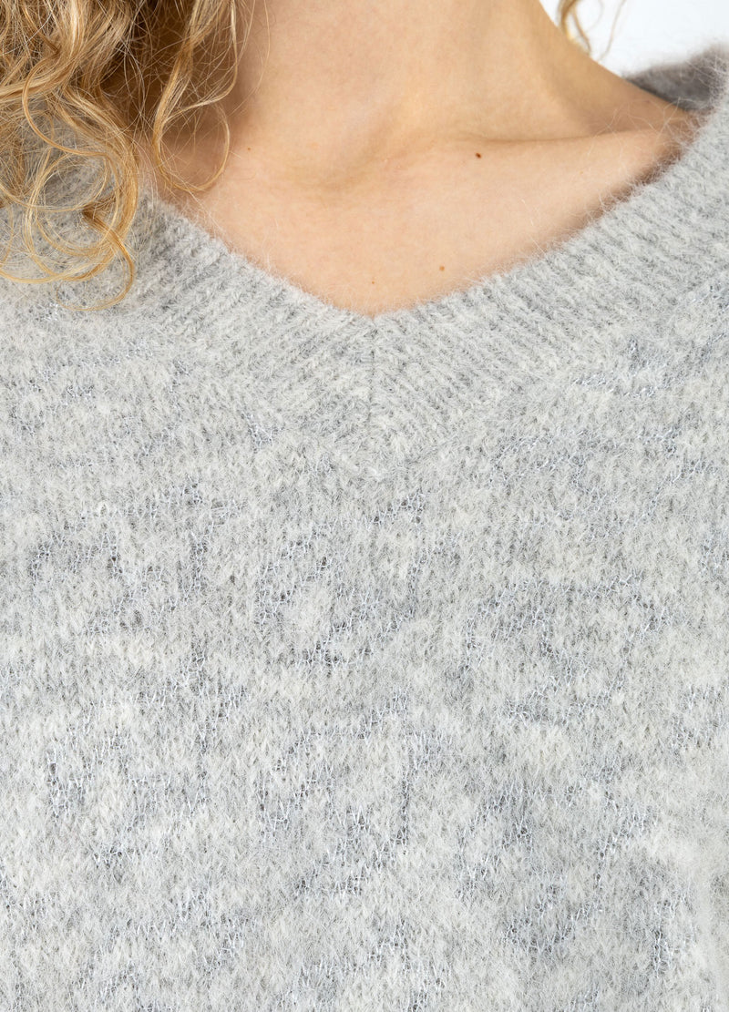 Coster Copenhagen V-Ausschnitt mit silbernem Hahnentritt Knitwear Mist grey - 121