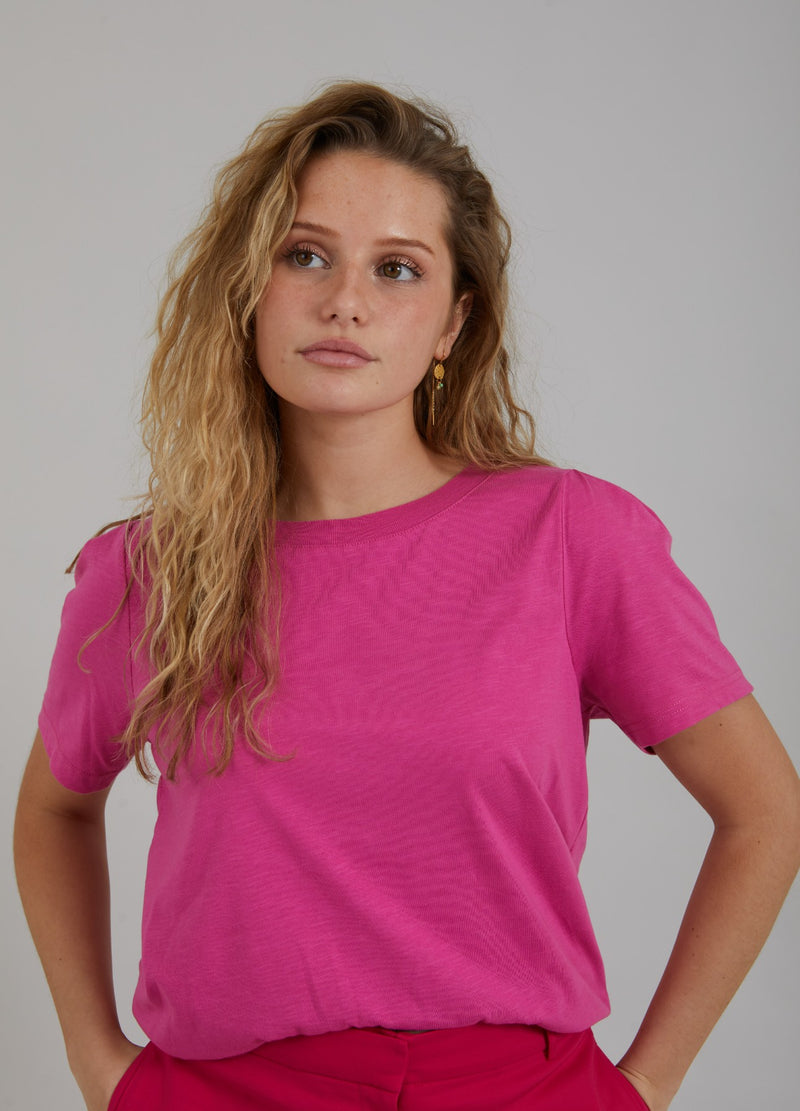 Coster Copenhagen T-SHIRT MIT FALTEN T-Shirt Raspberry pink - 648
